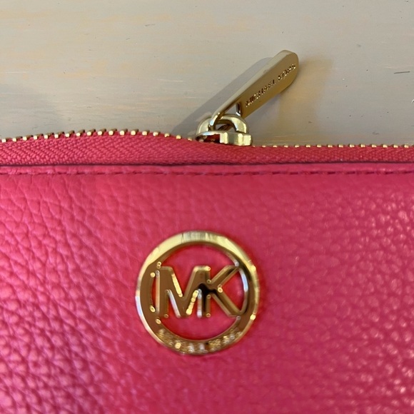 Michael Kors - Picture 7 of 7